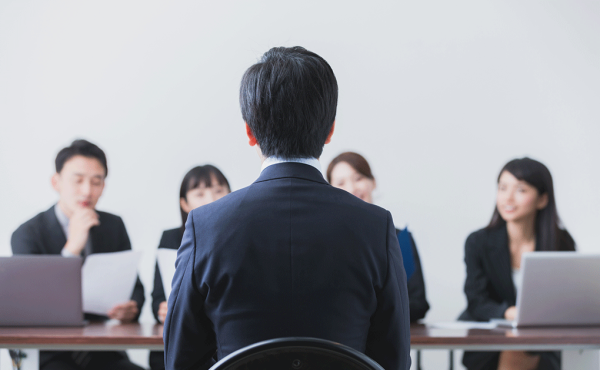 博牛配资 日本学历贬值30年：博士批量失业、大学生无奈啃老